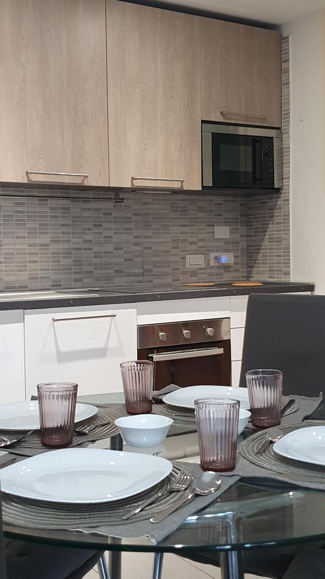 My Place Apartment ชัมปีโน ภายนอก รูปภาพ