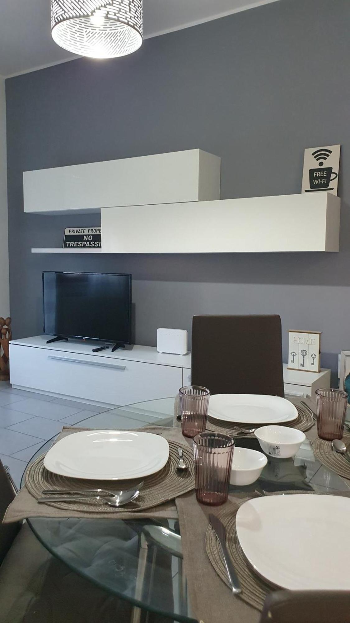 My Place Apartment ชัมปีโน ภายนอก รูปภาพ