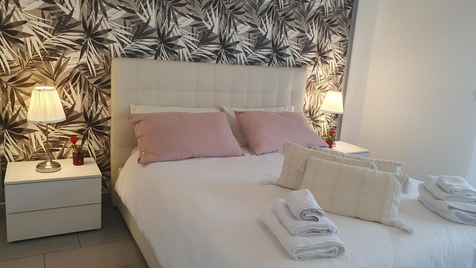 My Place Apartment ชัมปีโน ภายนอก รูปภาพ